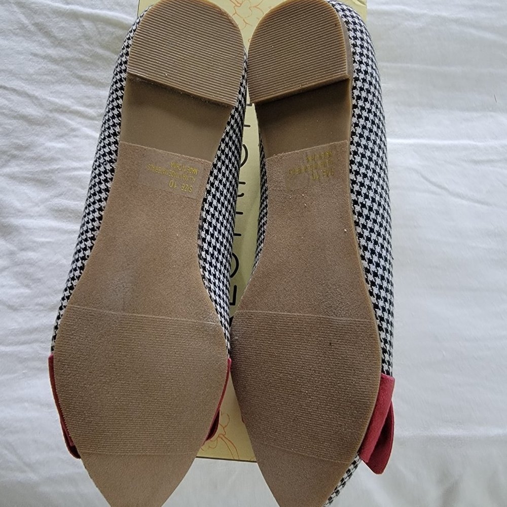 size 10 black & white flats - Picture 2 of 4